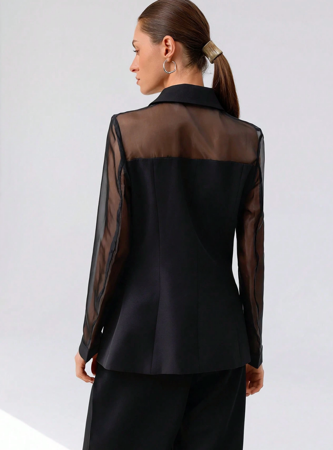 Veste transparente à manches organza et revers tailleur